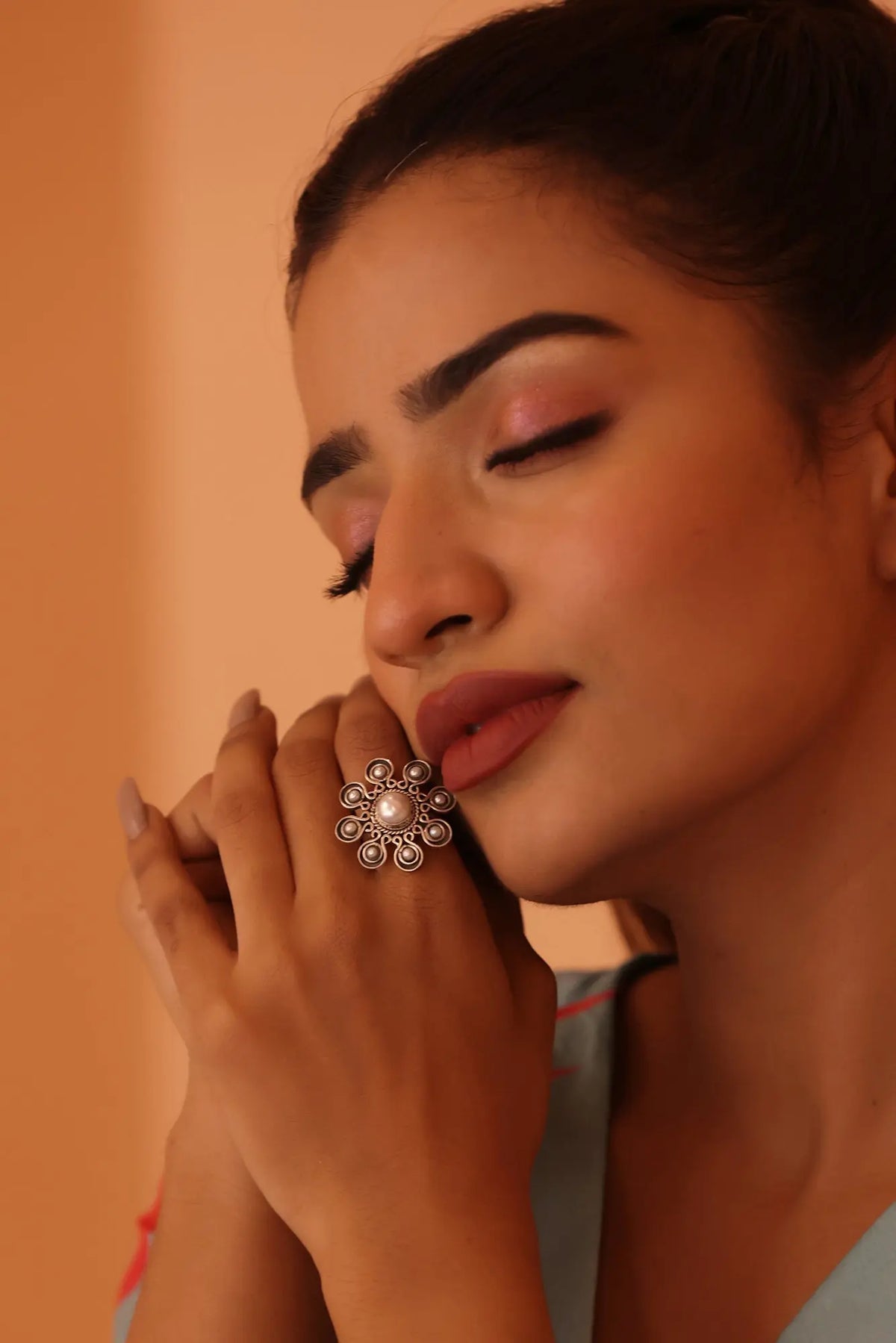 Silver Plated Magical Floral Pearl Design Ring Jewelry Vidita Jewels