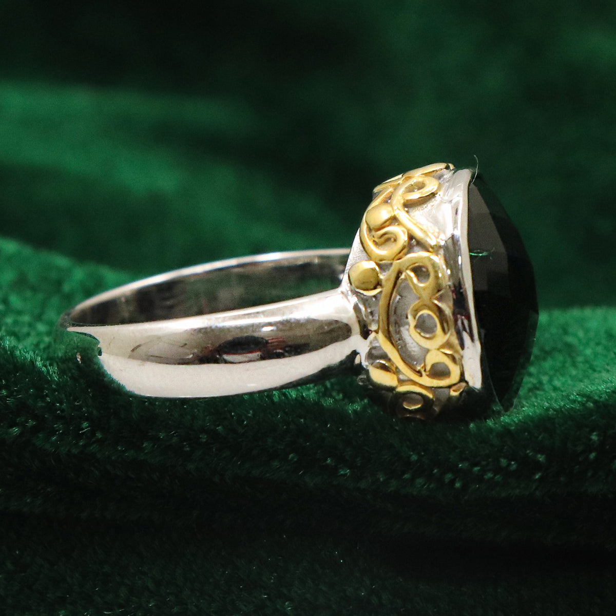 Two-Tone Onyx Enchant Ring