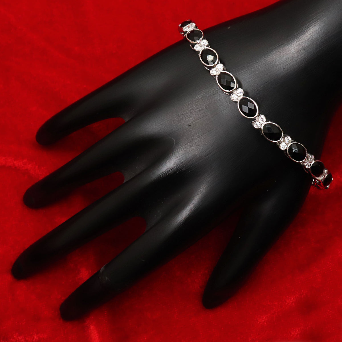 Onyx Allure Bracelet