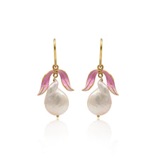Dewdrop Pearl Dangle Whisper