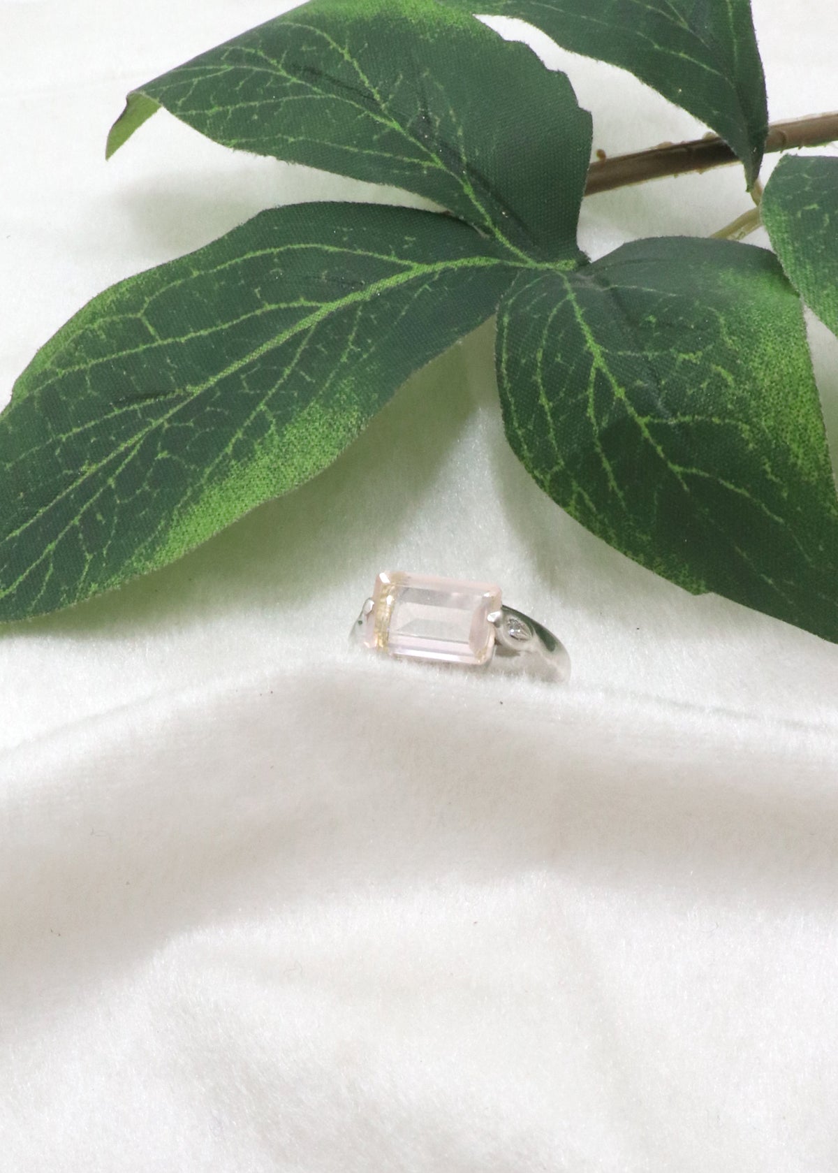 Dainty Rose Quartz Ring