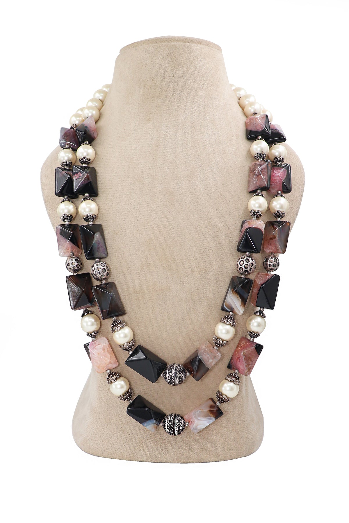 Agate & Pearl Sovereign Necklace