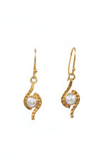 Silver Majesty Dangle Earring