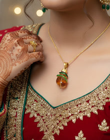Honey Quartz & Green Vine Pendant