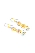 Elegant Gold-Plated Pearl Gemstone Spinal Design Dangle Earrings Jewelry VJewels