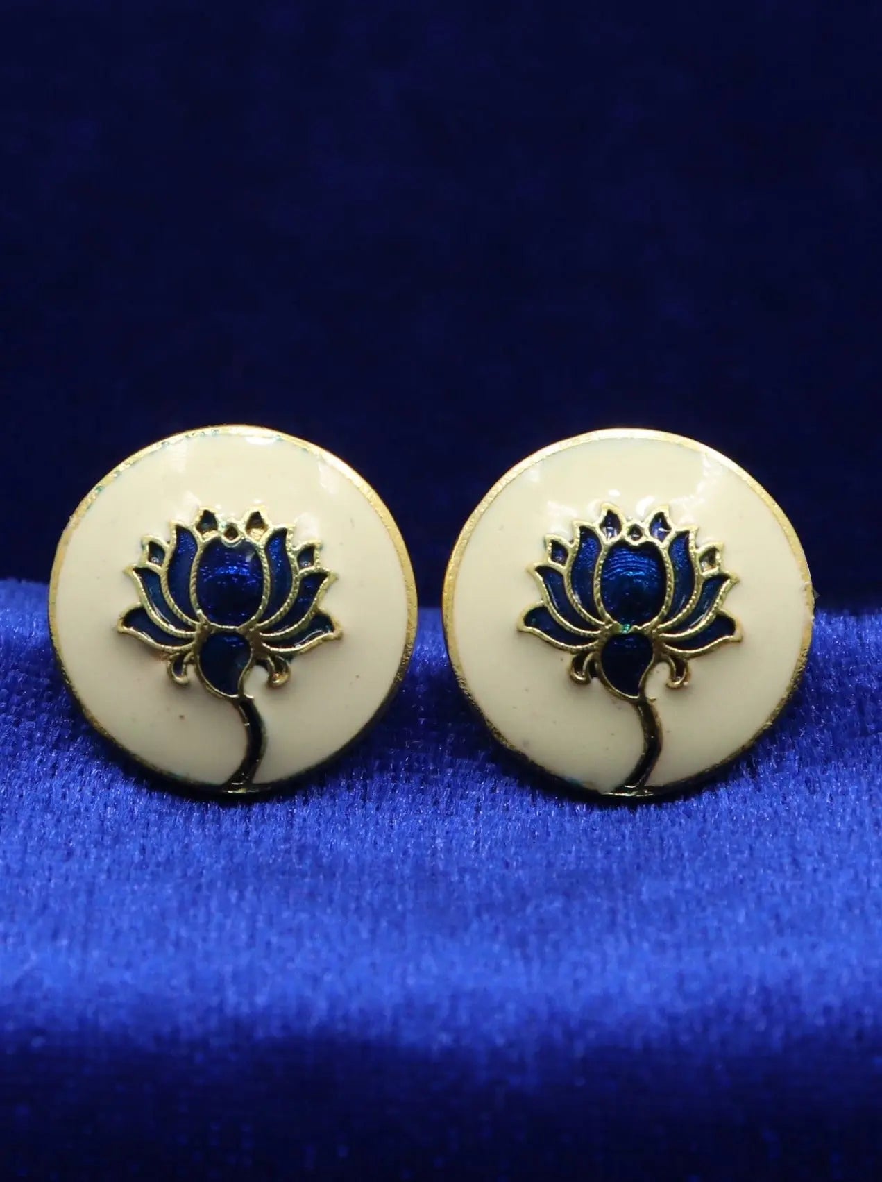 meenakari design round cufflinks