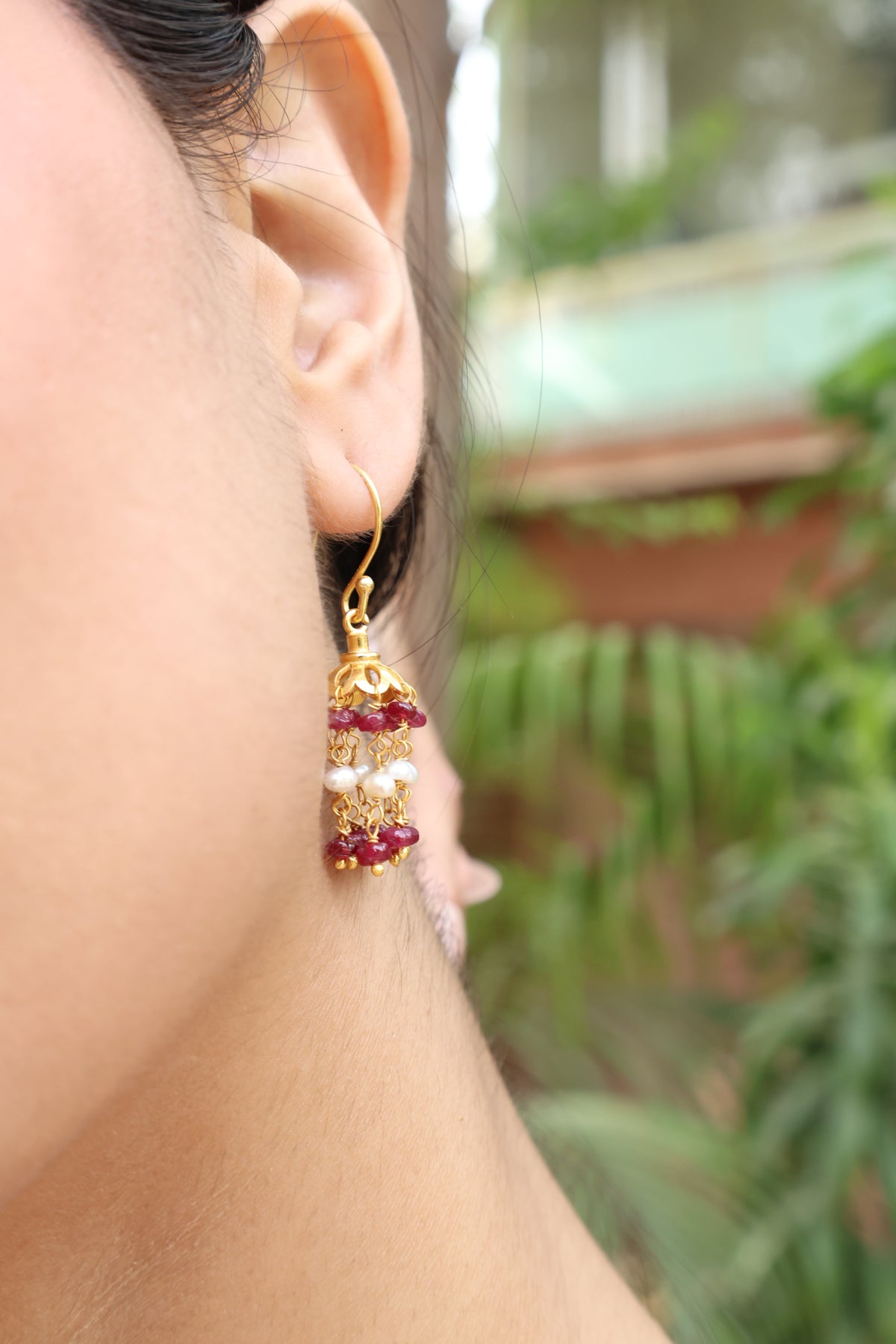 Ruby & Pearl Sovereign Earring