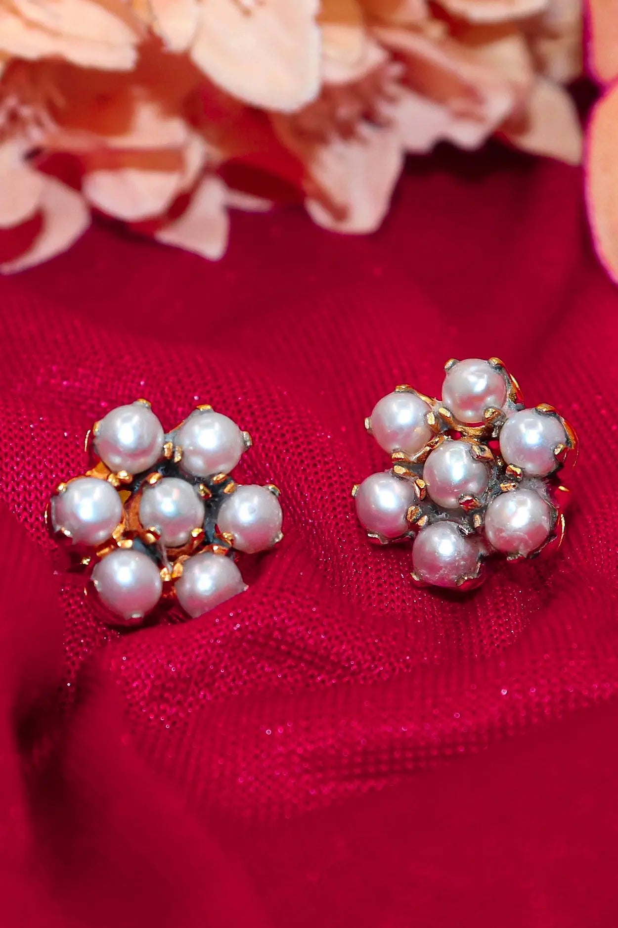 Pearl Gemstone Flower Shape Studs Earring VJewels