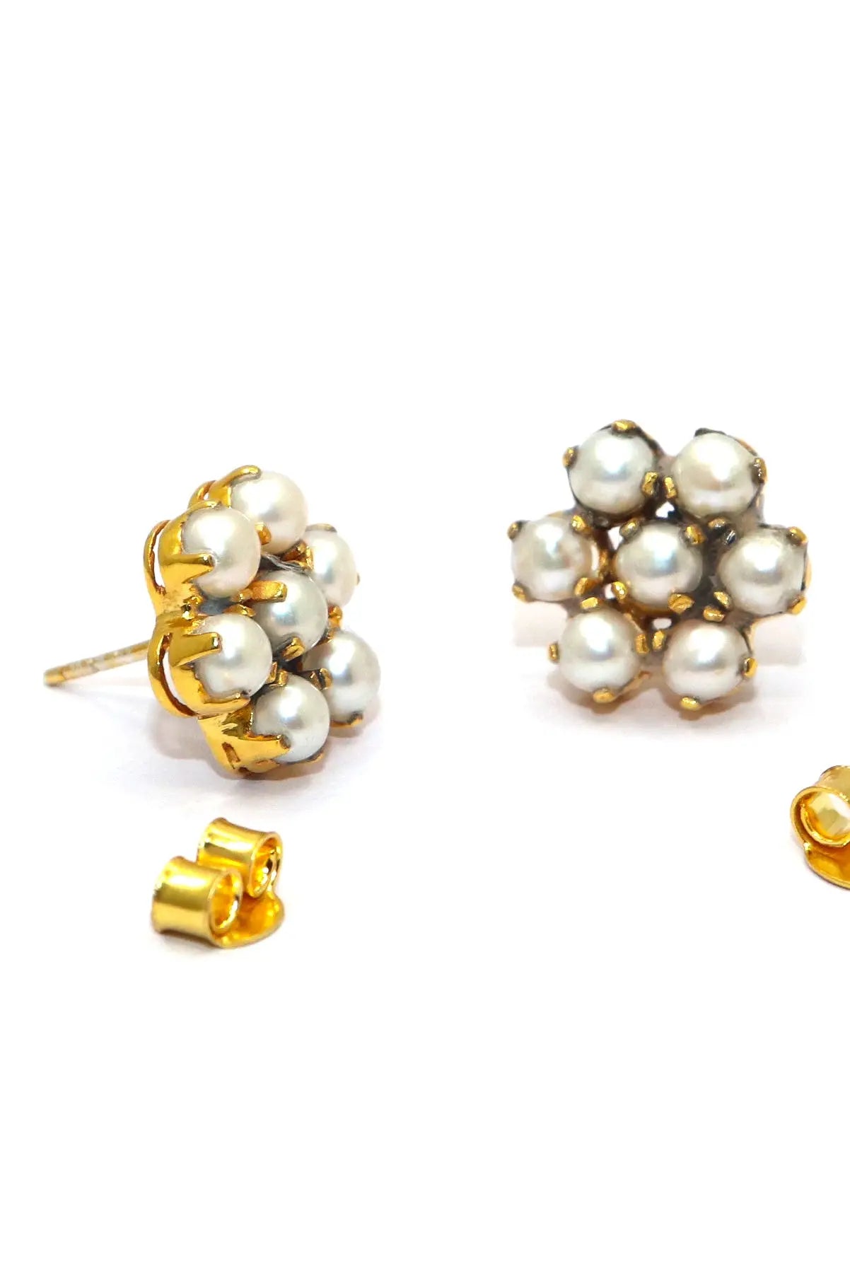 Pearl Gemstone Flower Shape Studs Earring VJewels