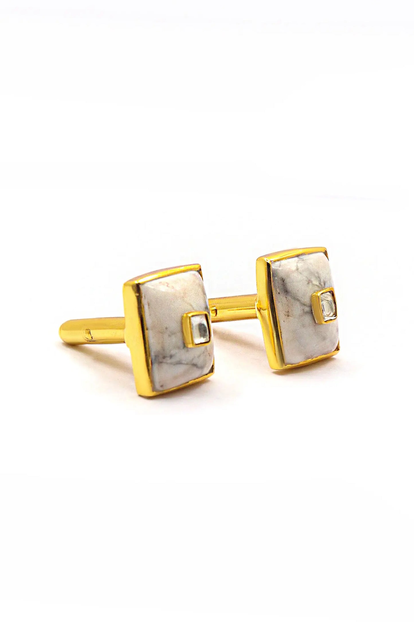 Sophisticated Men’s Fashion Cufflinks with Exquisite Gold Plating and White Agate Gemstone VJewels