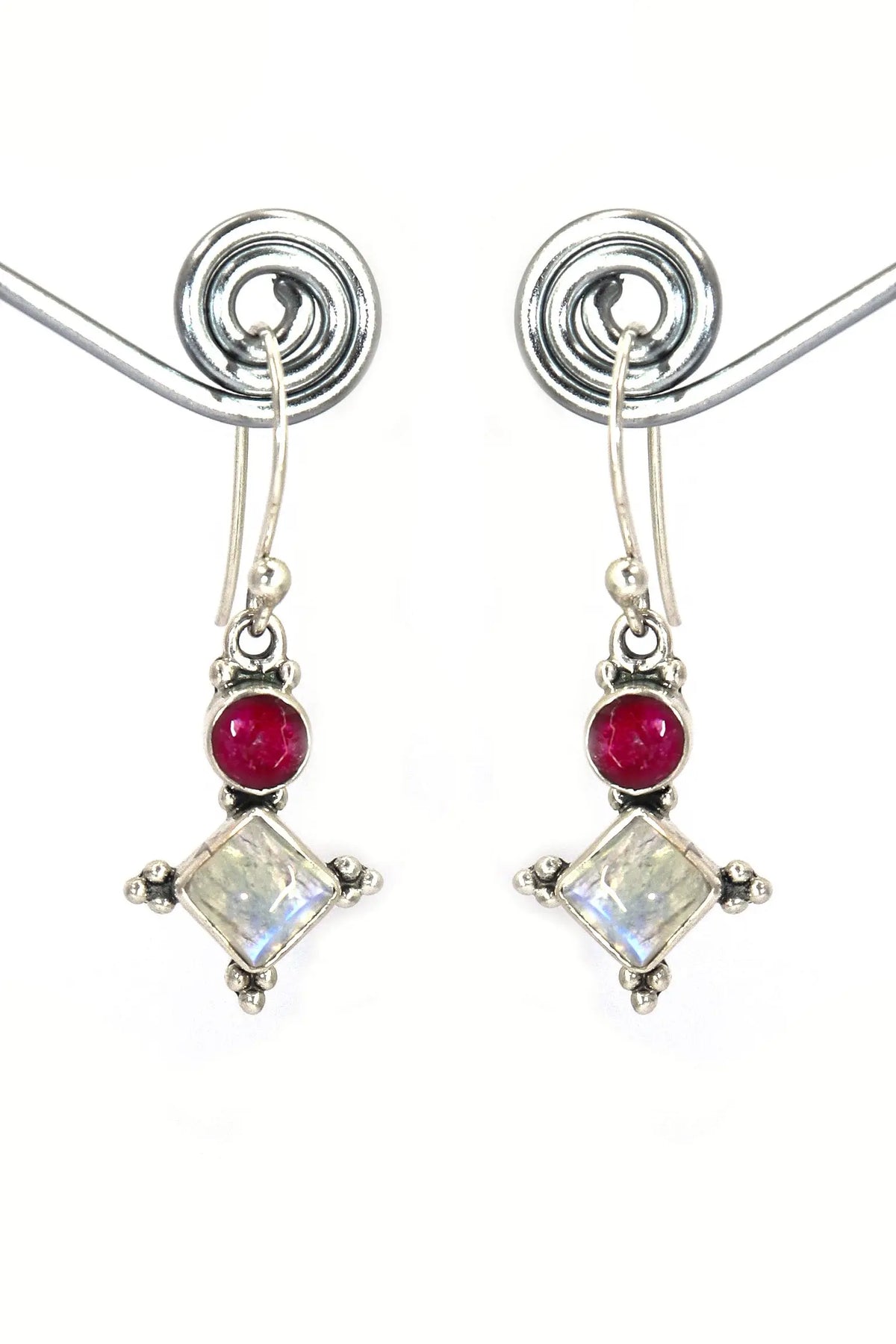 dangling earring