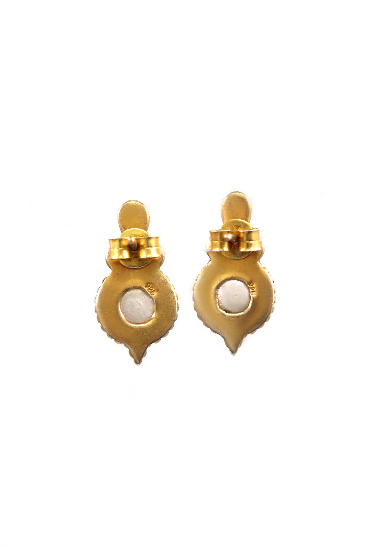 Traditional Pearl Majesty Stud