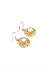 Pearl Majesty Gold Earring