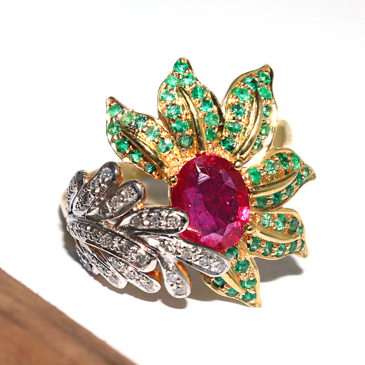 Flair Ring