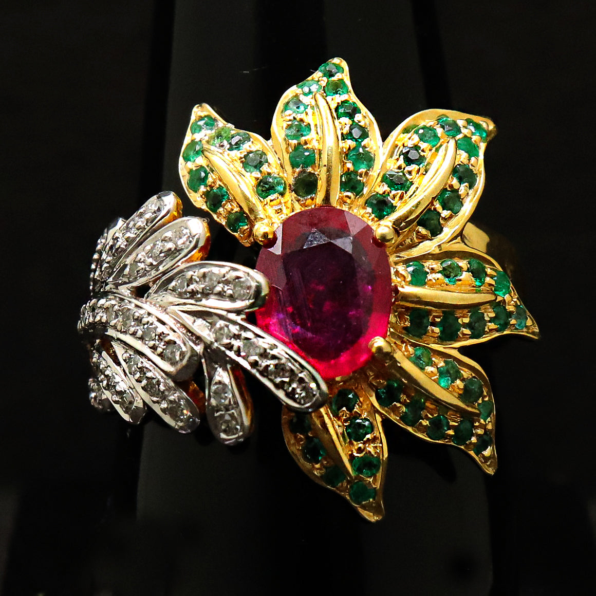 Flair Ring