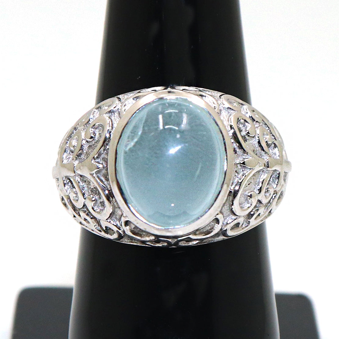 Elegant Cocktail Ring with Aqua Chalcedony Gemstone