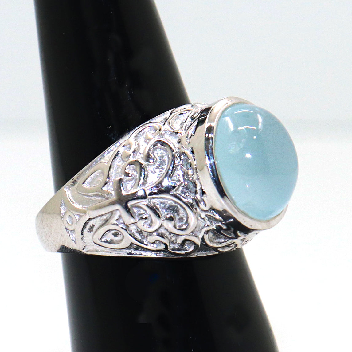 Elegant Cocktail Ring with Aqua Chalcedony Gemstone