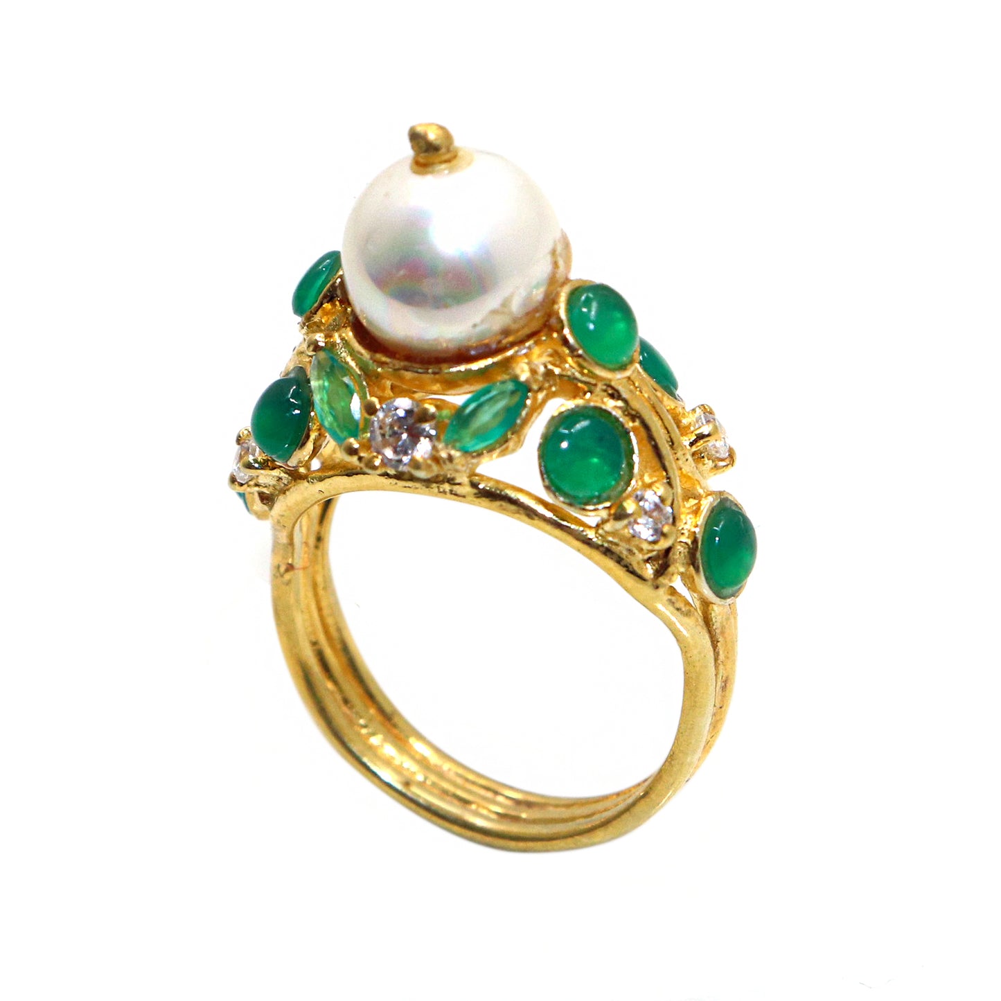 Festive-Season Must-Have – Pearl and Green Onyx Gemstone Ring