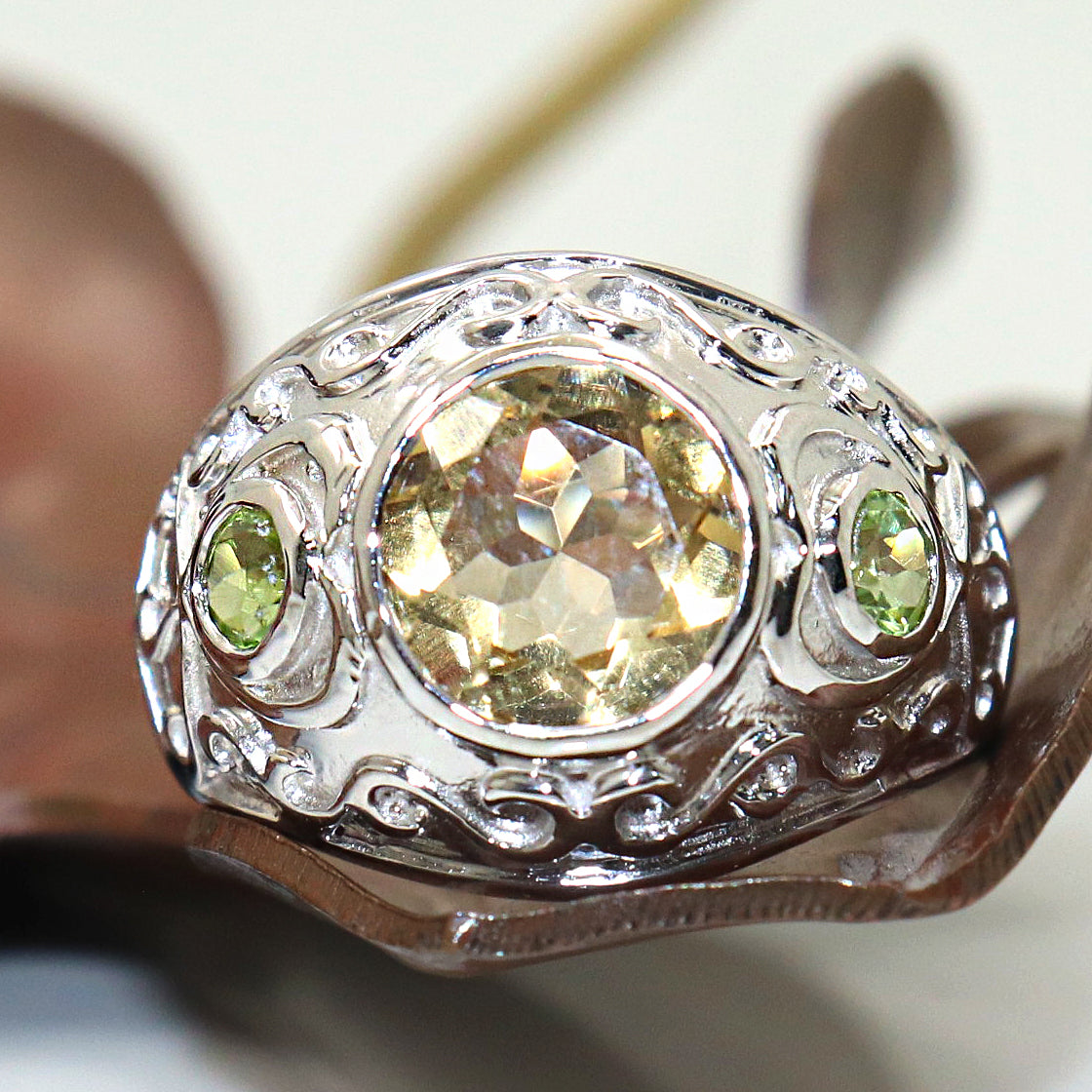 Artistic Wedding Peridot with Citrine Gemstone Ring