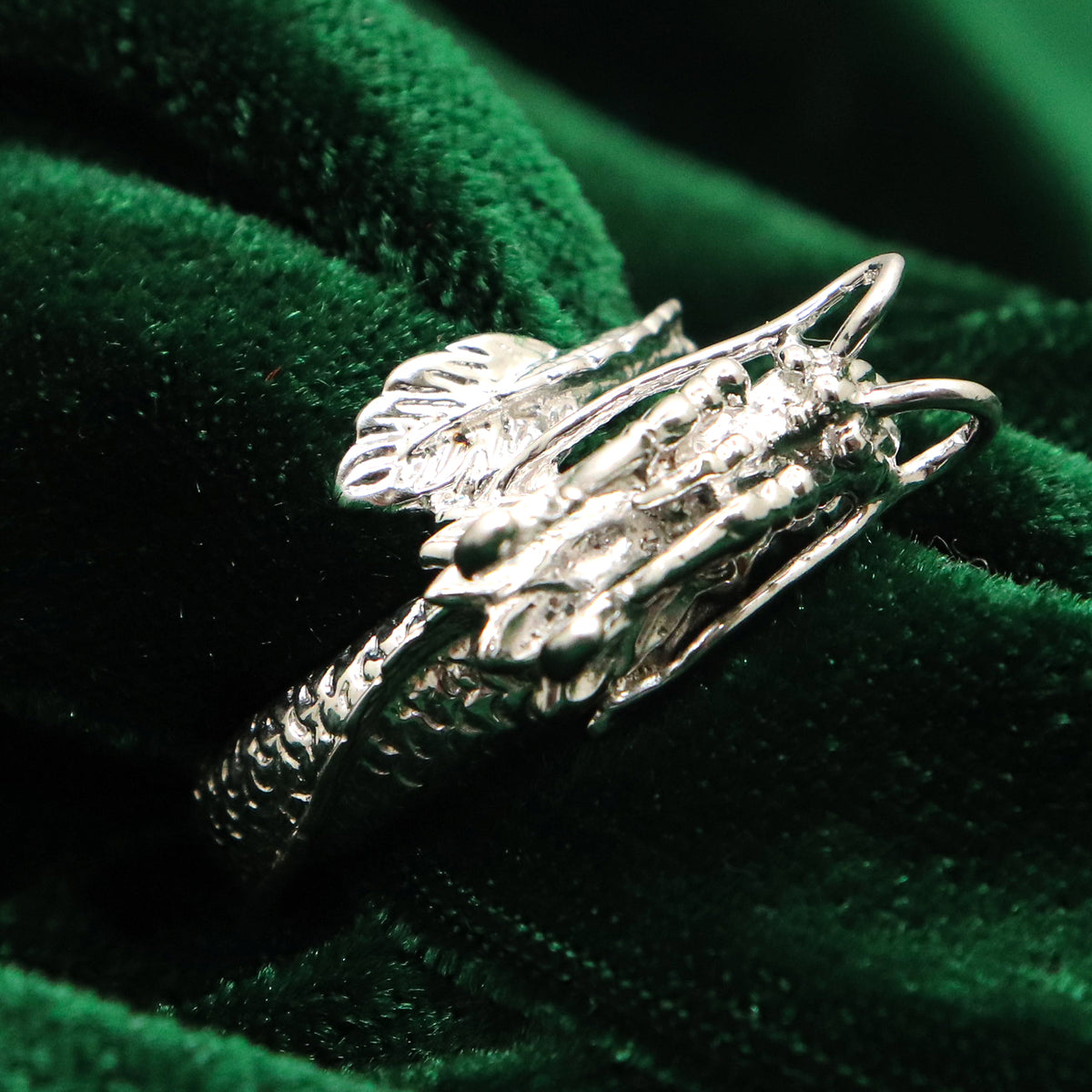 Lucent Ring