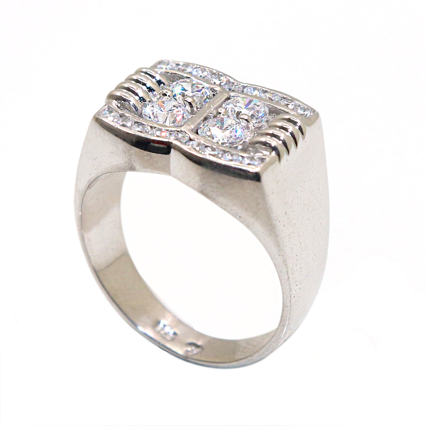 Zircon Ring Jewelry The Perfect Anniversary Gift