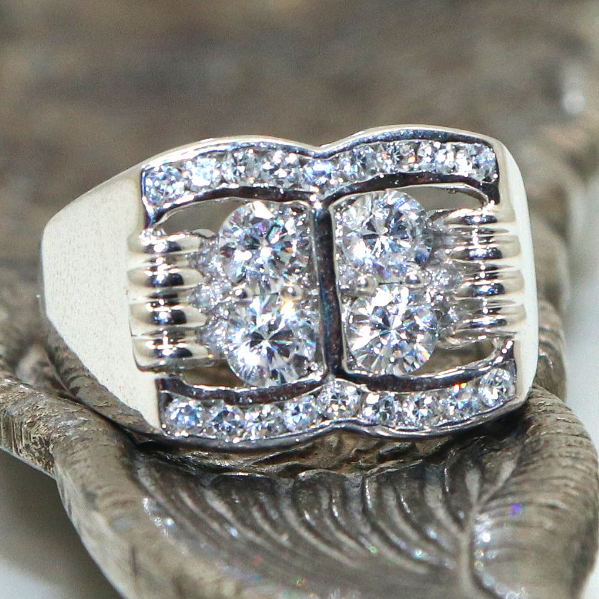 Zircon Ring Jewelry The Perfect Anniversary Gift