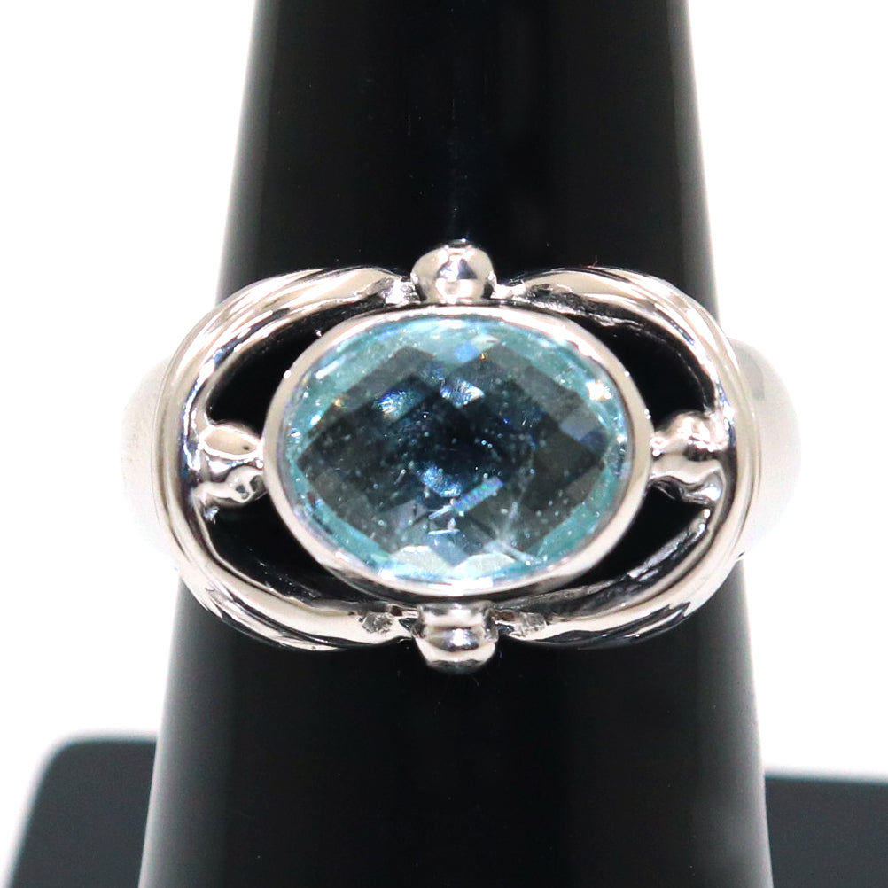 Sparkling Blue Topaz Gemstone Ring for Bridesmaids’ Gifts