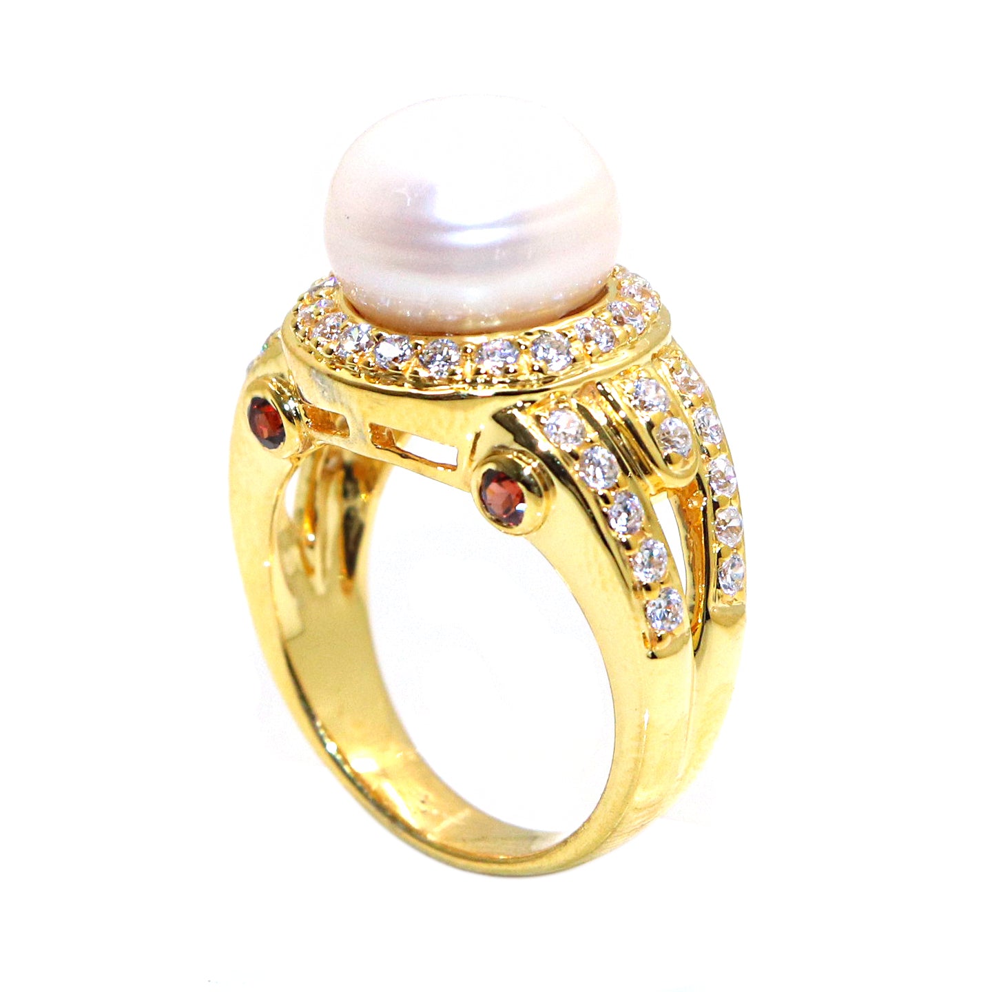 Alluring Pearl Gemstone With CZ Ring for Wedding Dressing