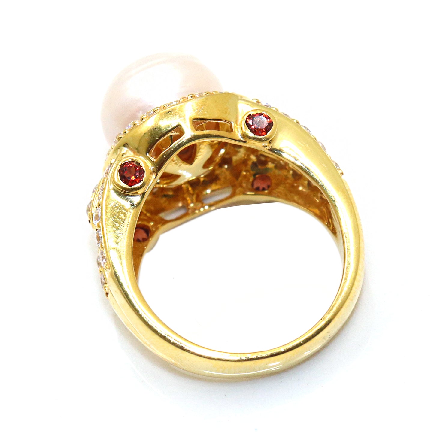 Alluring Pearl Gemstone With CZ Ring for Wedding Dressing