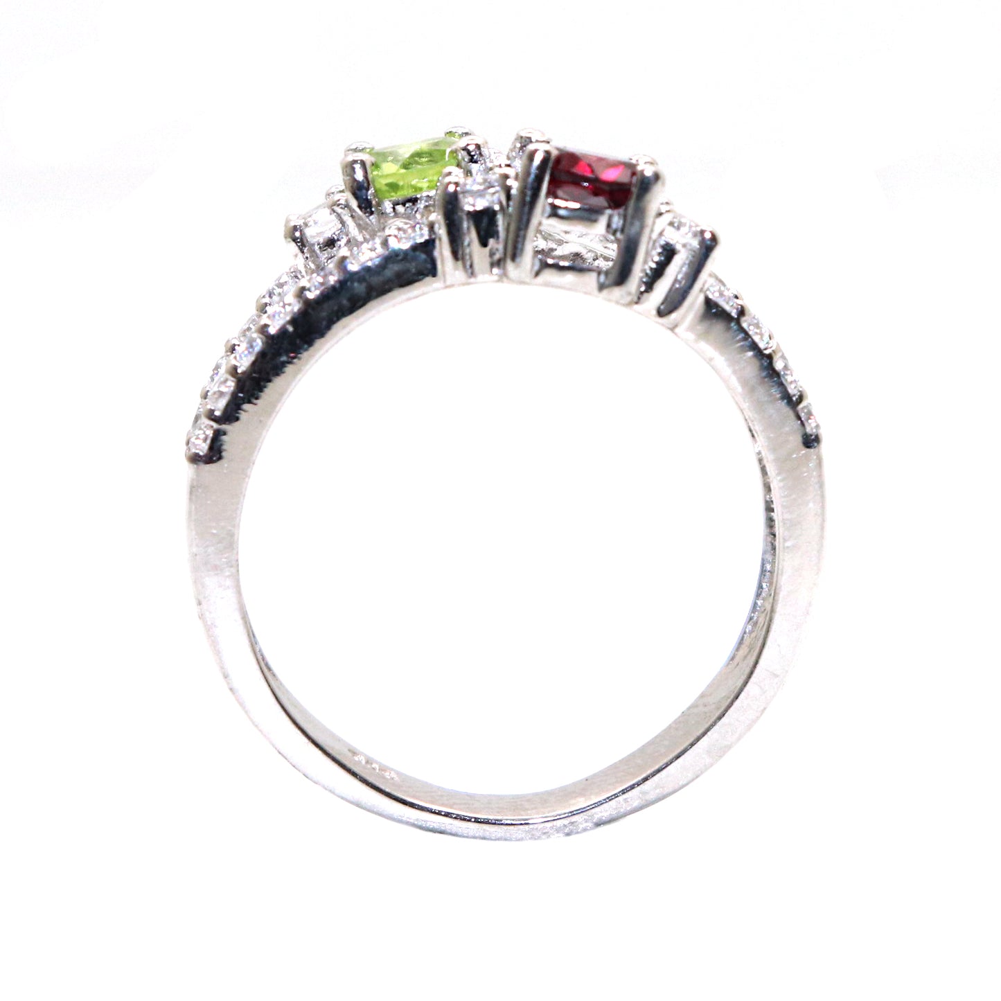 Vintage-Inspired Garnet with Peridot Gemstone Ring