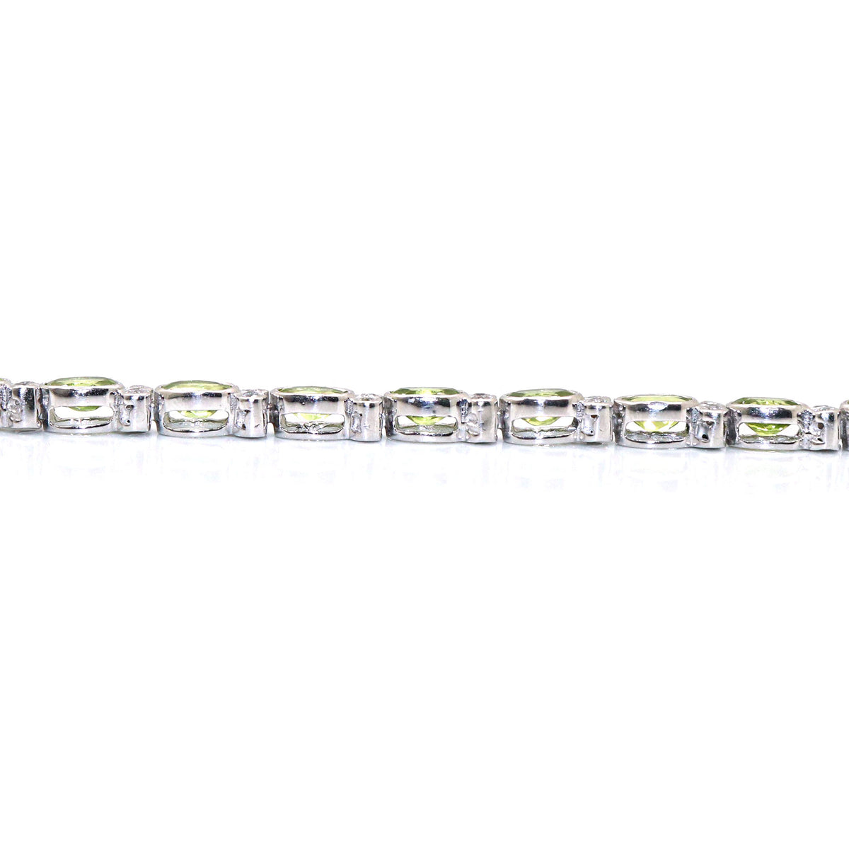 Refined Bracelet