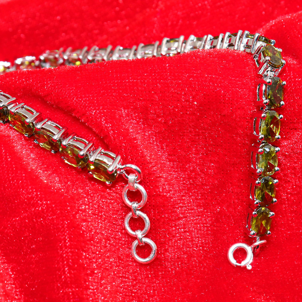 Vivid Bracelet