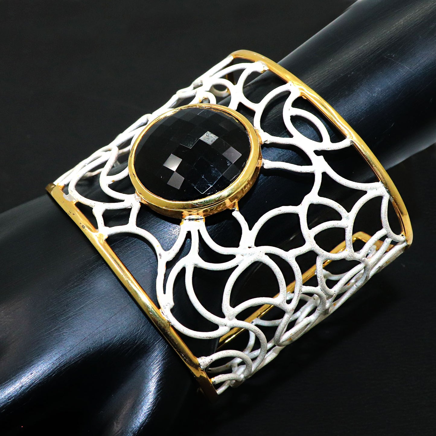 Regal Heritage Royal Design Handcrafted Black Onyx Gemstone Cuff Bracelet