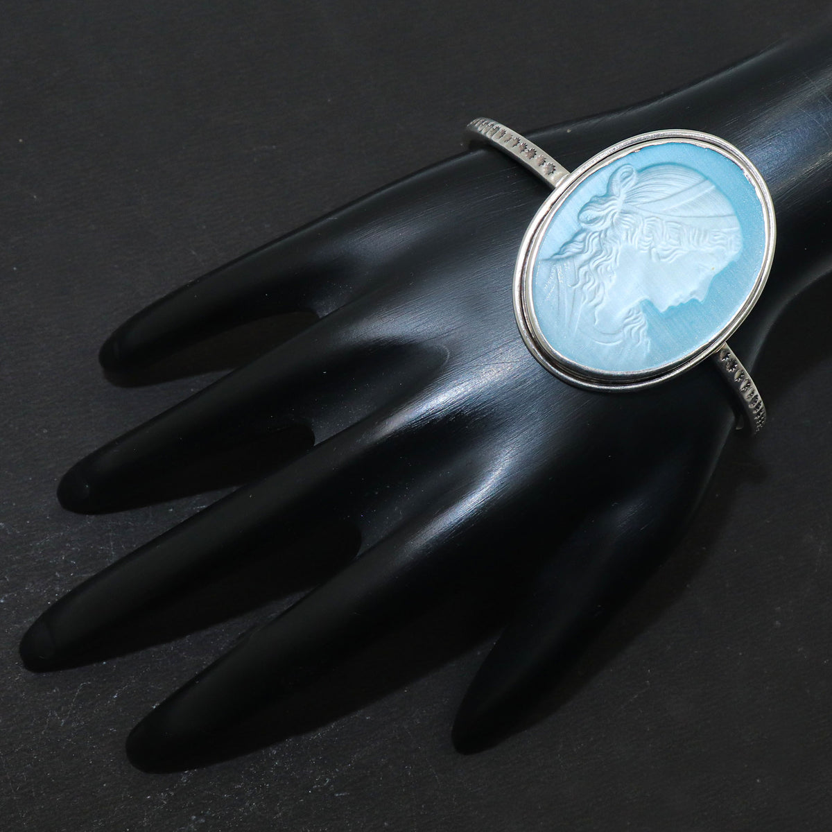 Pearl Iconic Bracelet