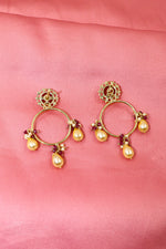 Pearl Classic Earring
