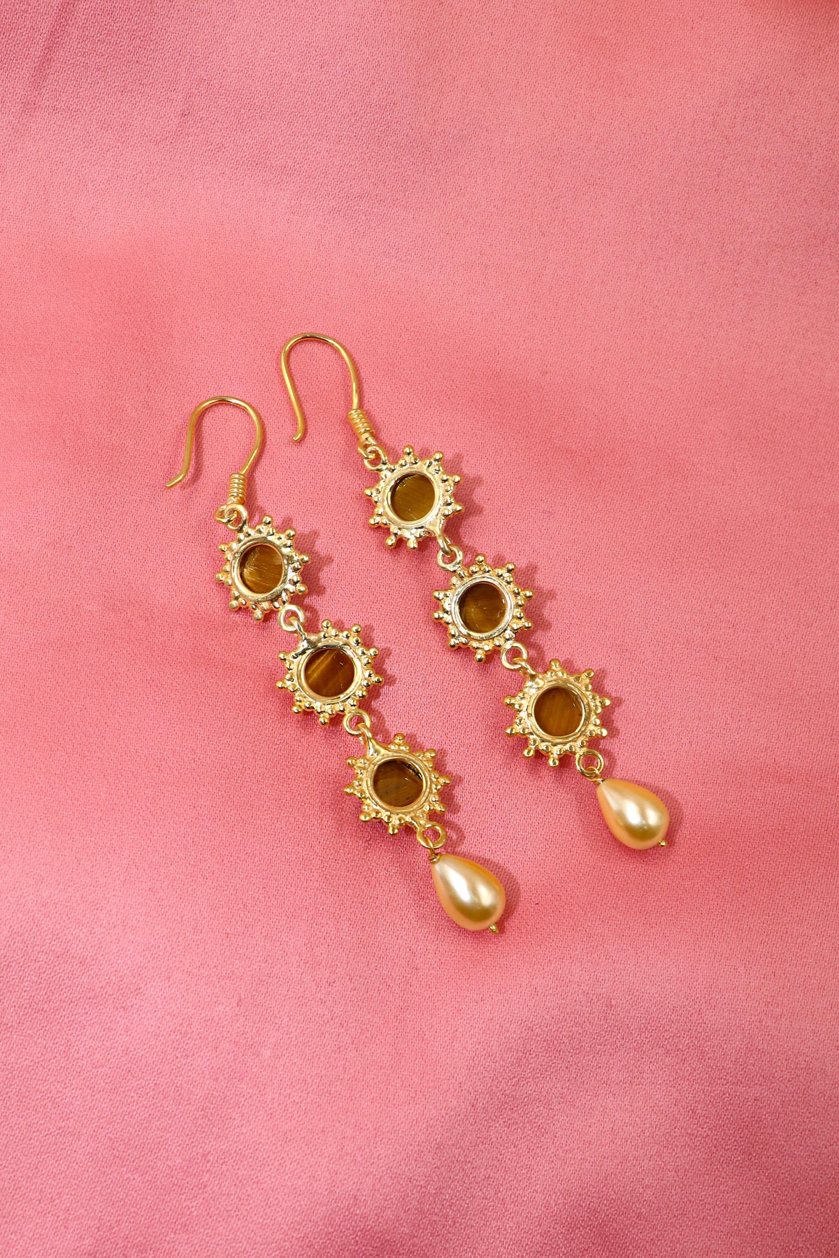Tiger Eye & Pearl Vintage Earring
