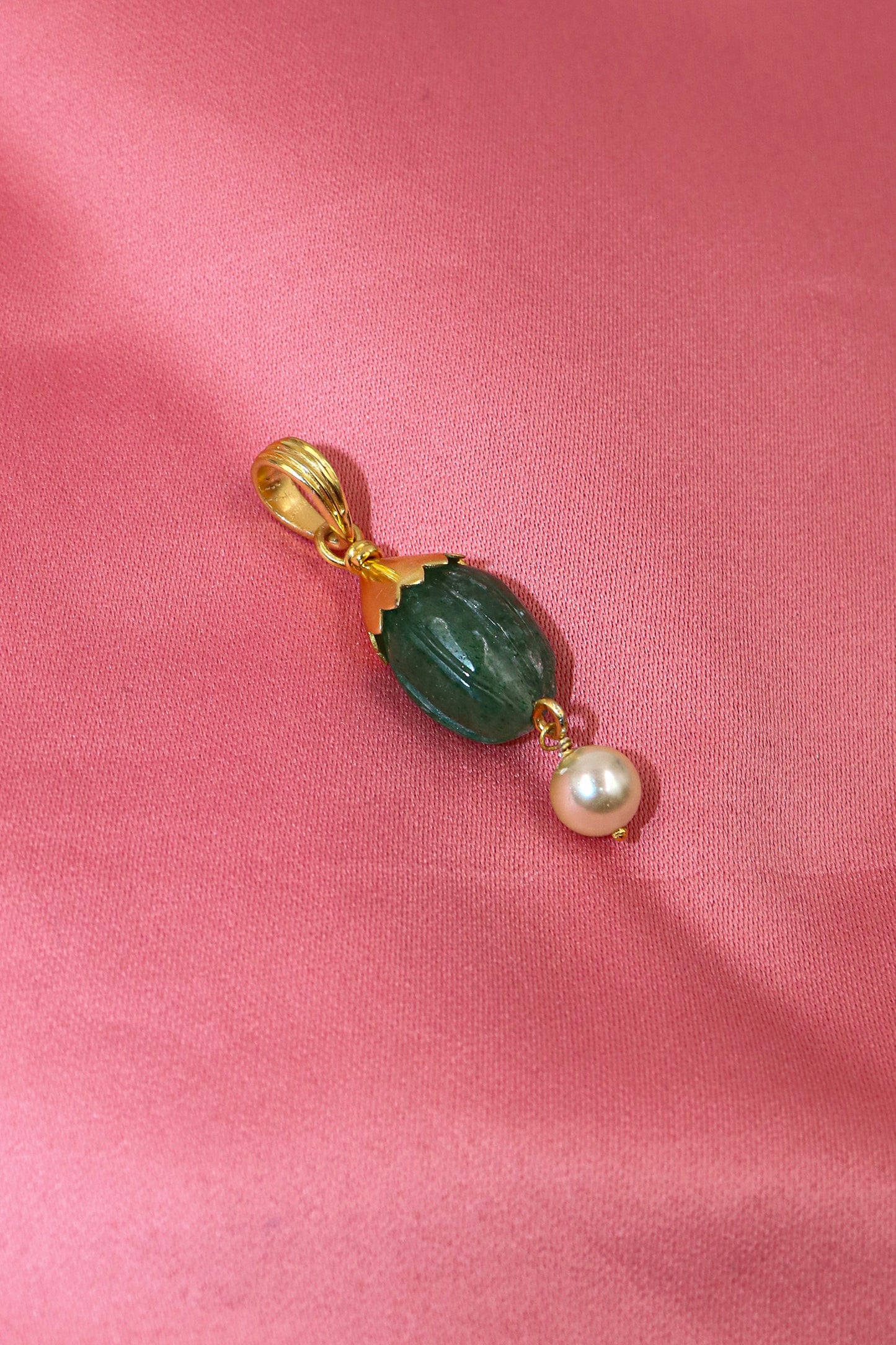 Small Pearl With Semi Precious Gemstone Gold Plated Simple Festival Pendant Jewelry