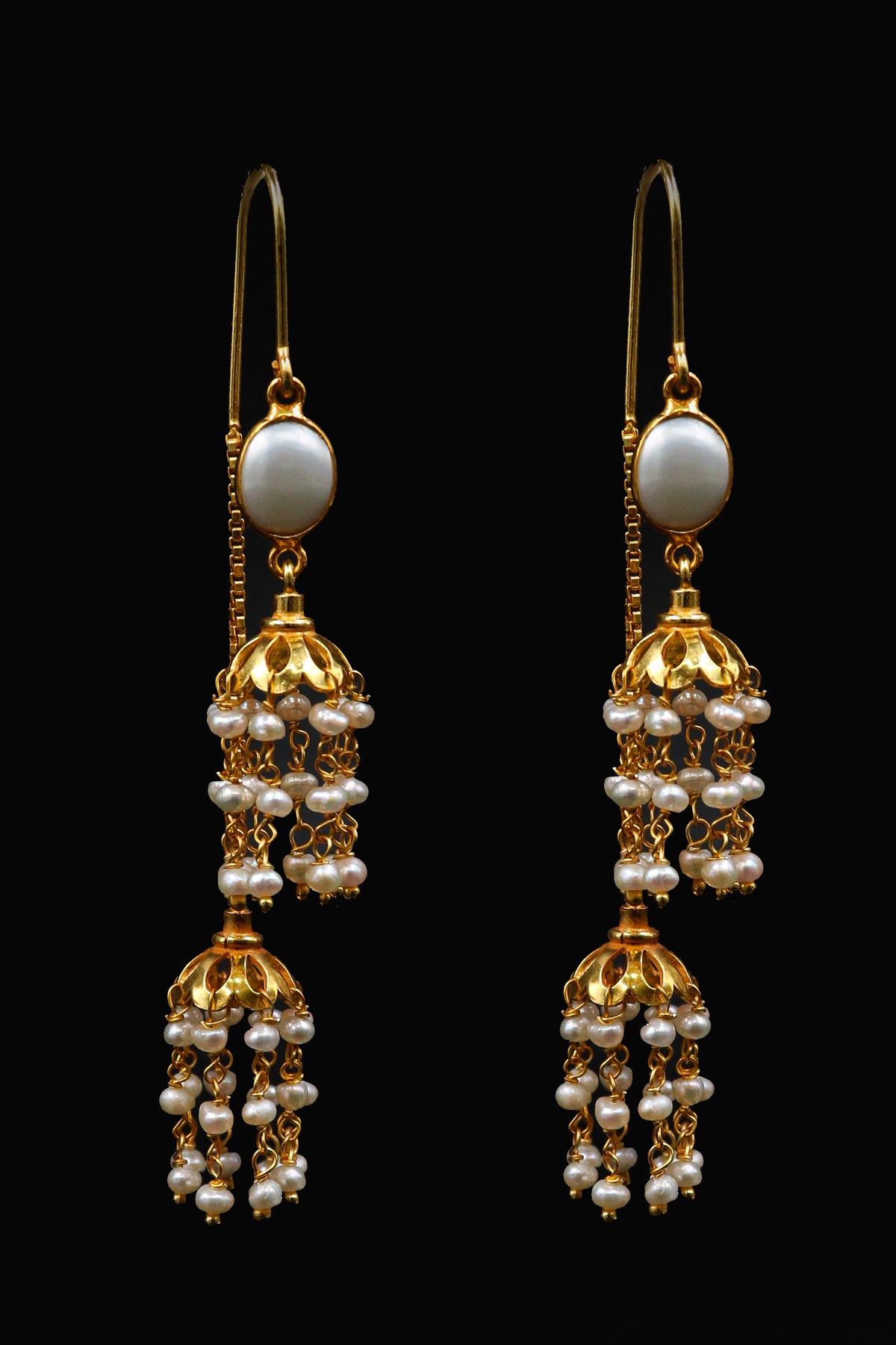 Pearl Lucent Earring