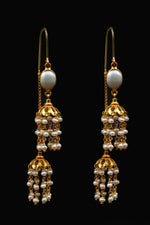 Pearl Lucent Earring