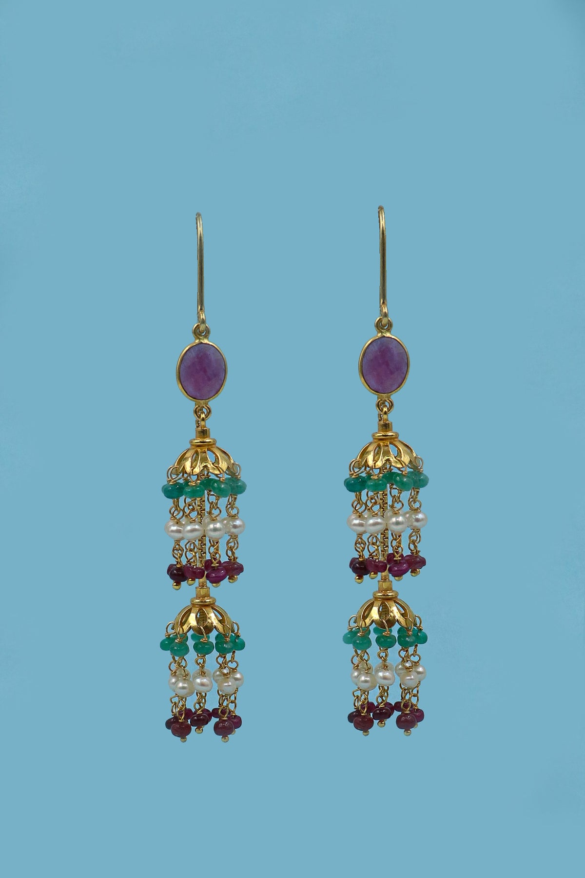 Golden Emerald & Pearl Glimmer Earring