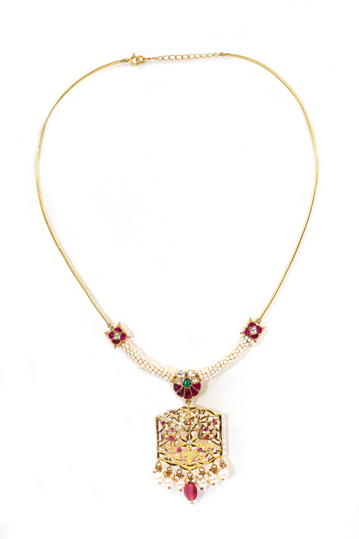 Pearl Scarlet Necklace