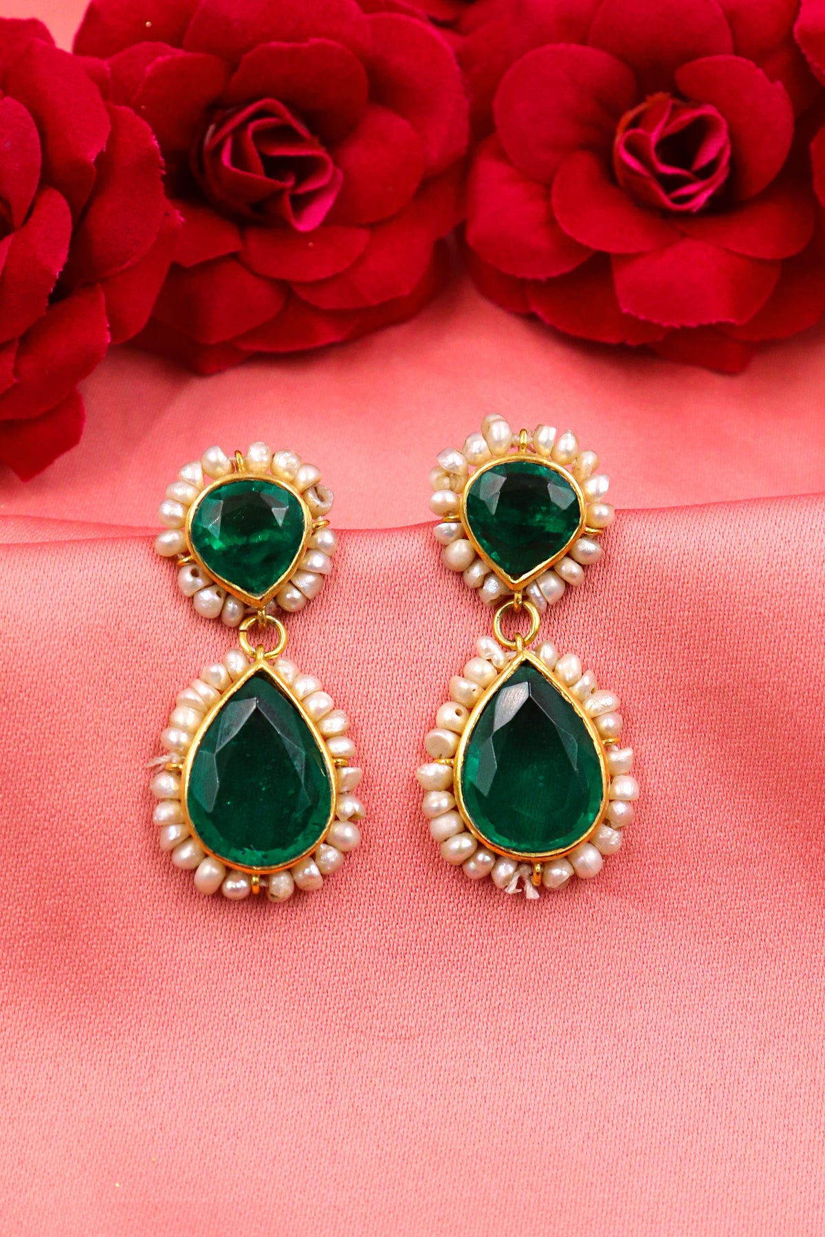 PearlEclipse Earring