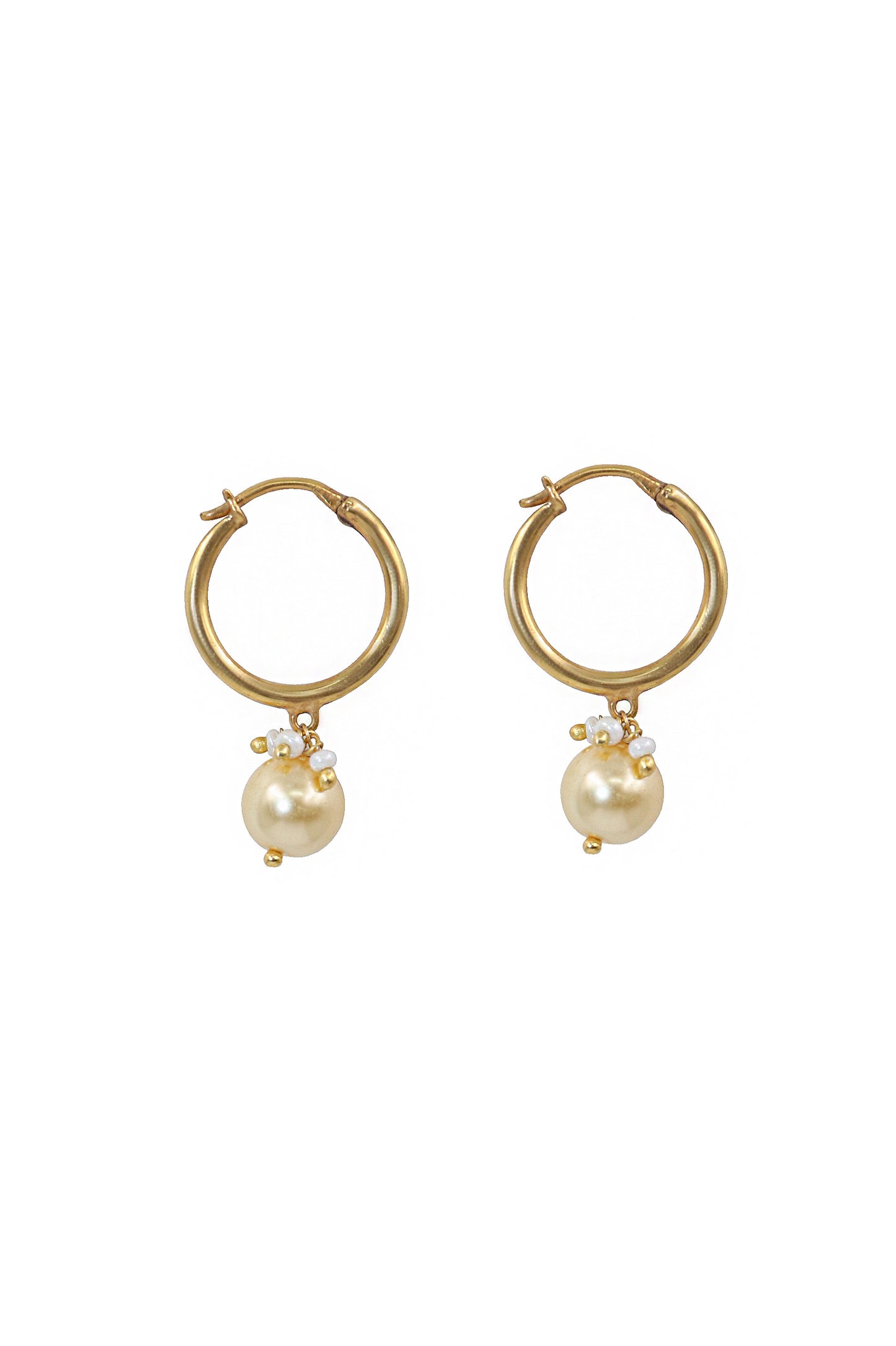 Fancy Style Gold-Plated Beaded Pearl Earrings Jewelry.