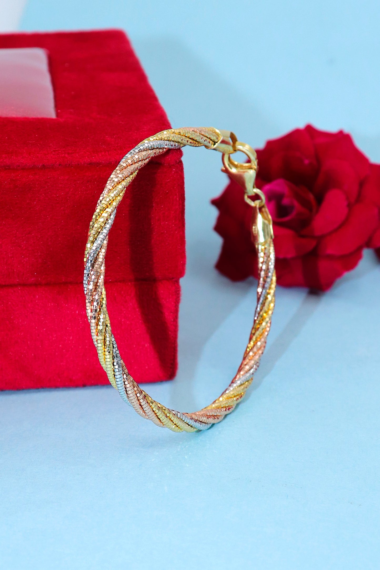 Gold-Plated Italian Twisted Chain Bracelet for Wedding and Party Wear