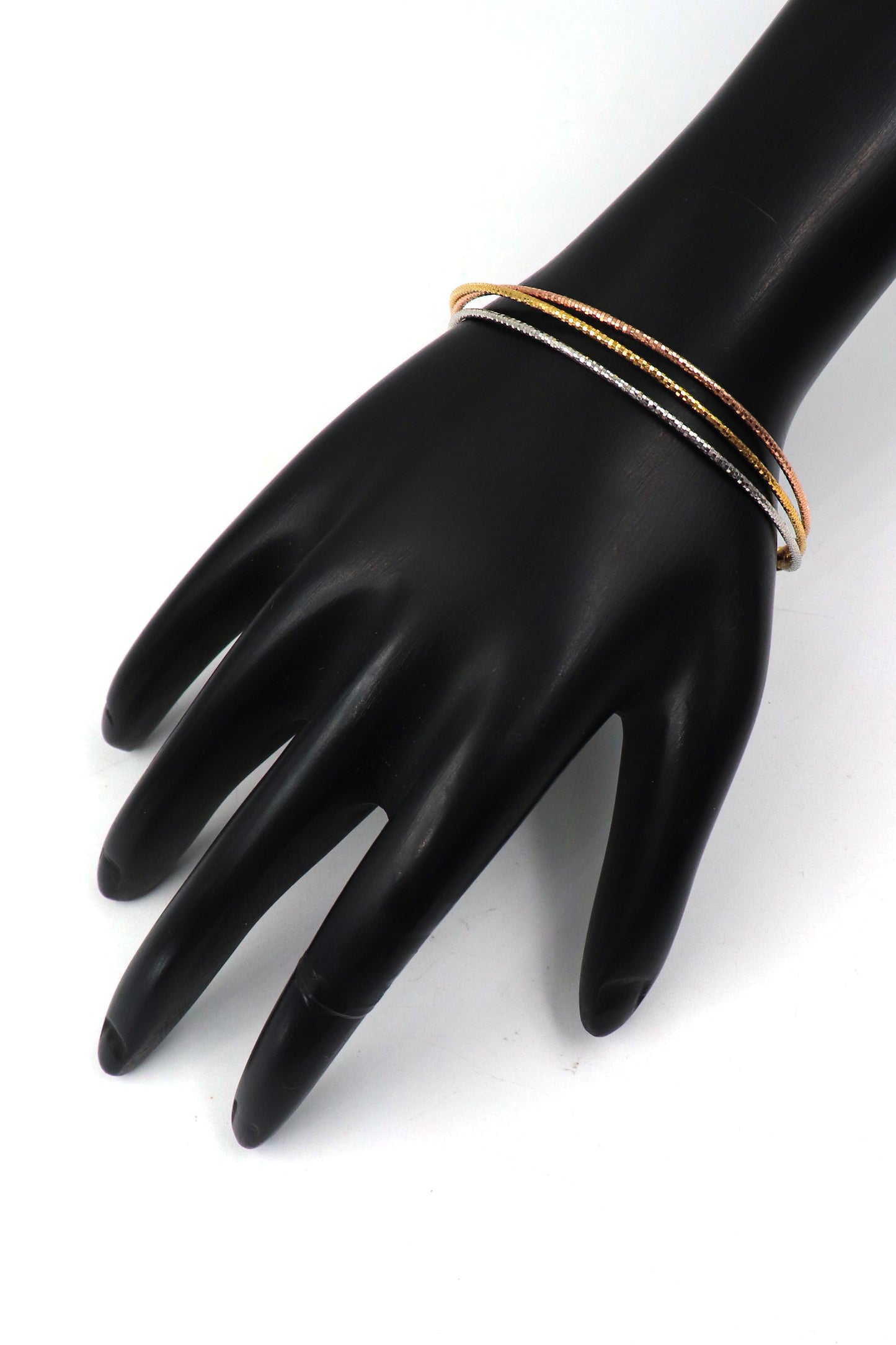 Gold-Plated Italian Chain Bracelet with Sleek and Stylish Design