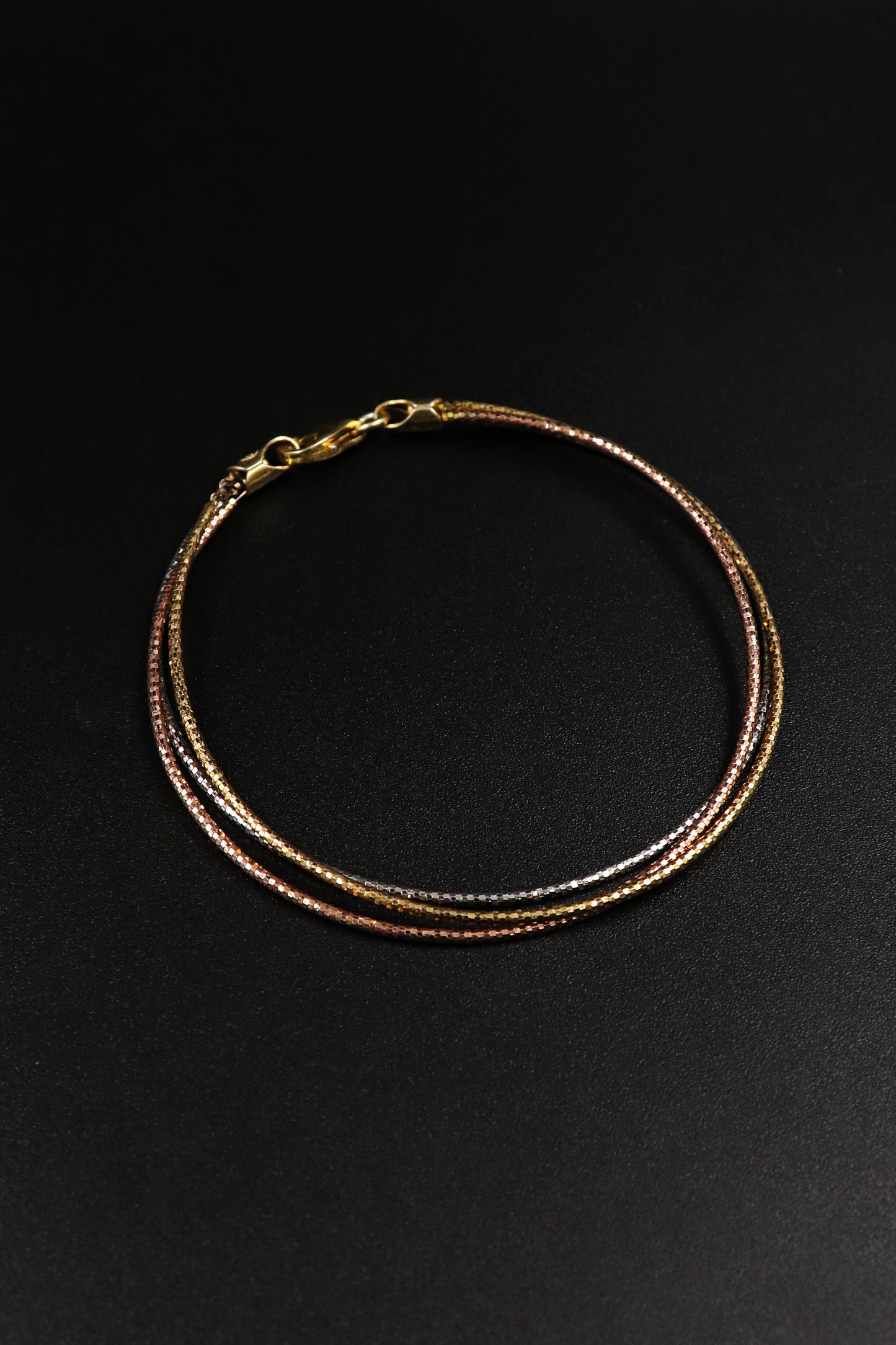 Gold-Plated Italian Chain Bracelet with Sleek and Stylish Design