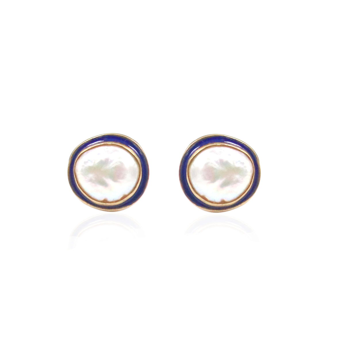Lumi Pearl StudGlow