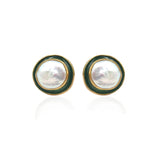 Lumi Pearl StudGlow