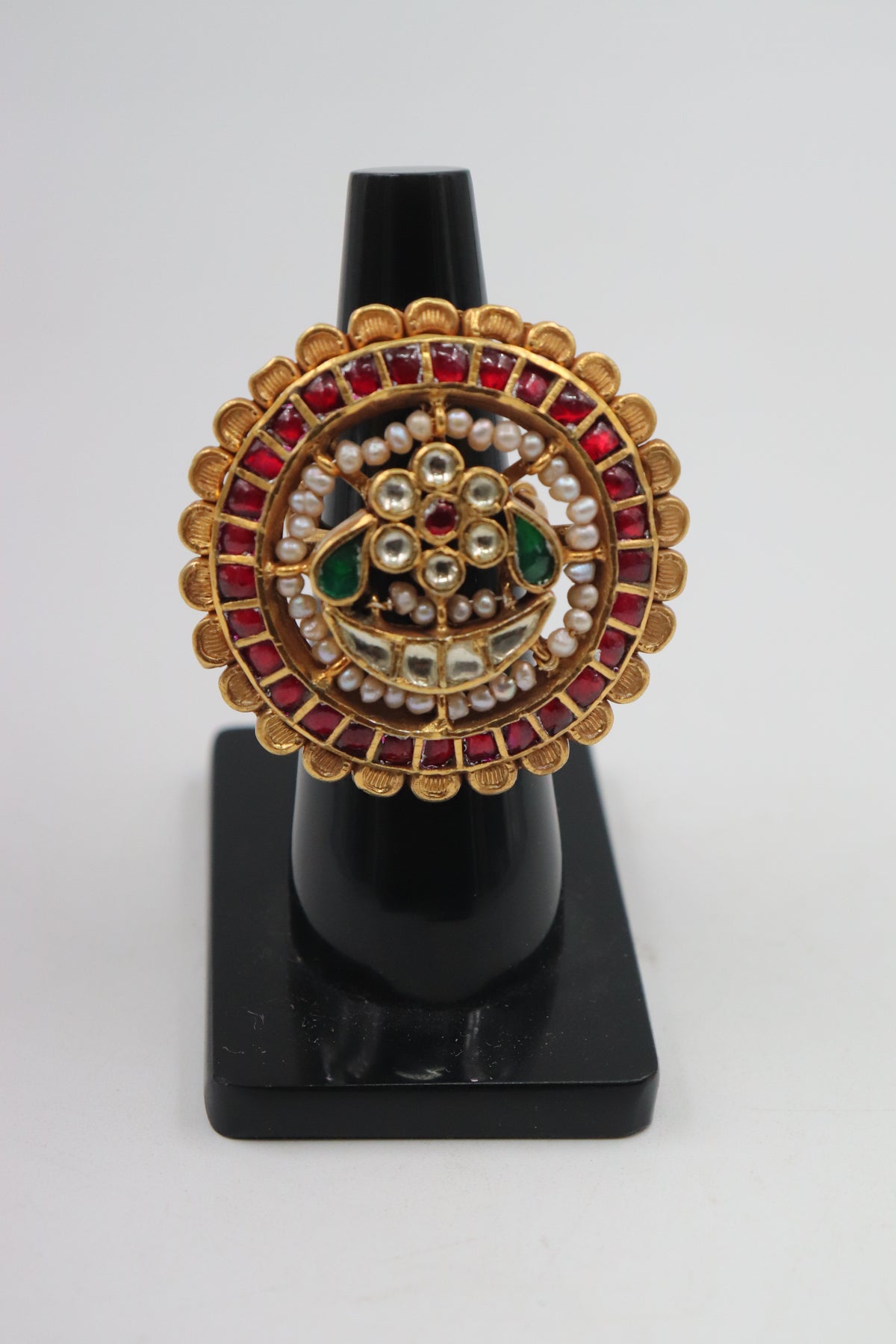 Meena Majesty Ring