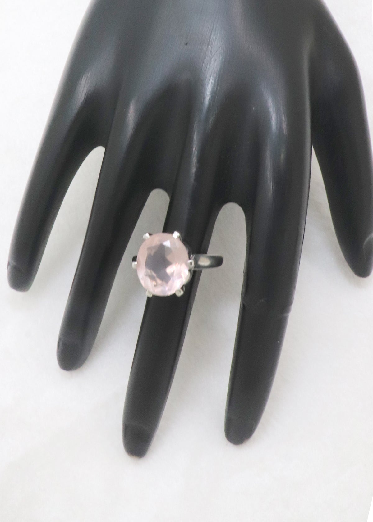 Classic Rose Quartz Ring